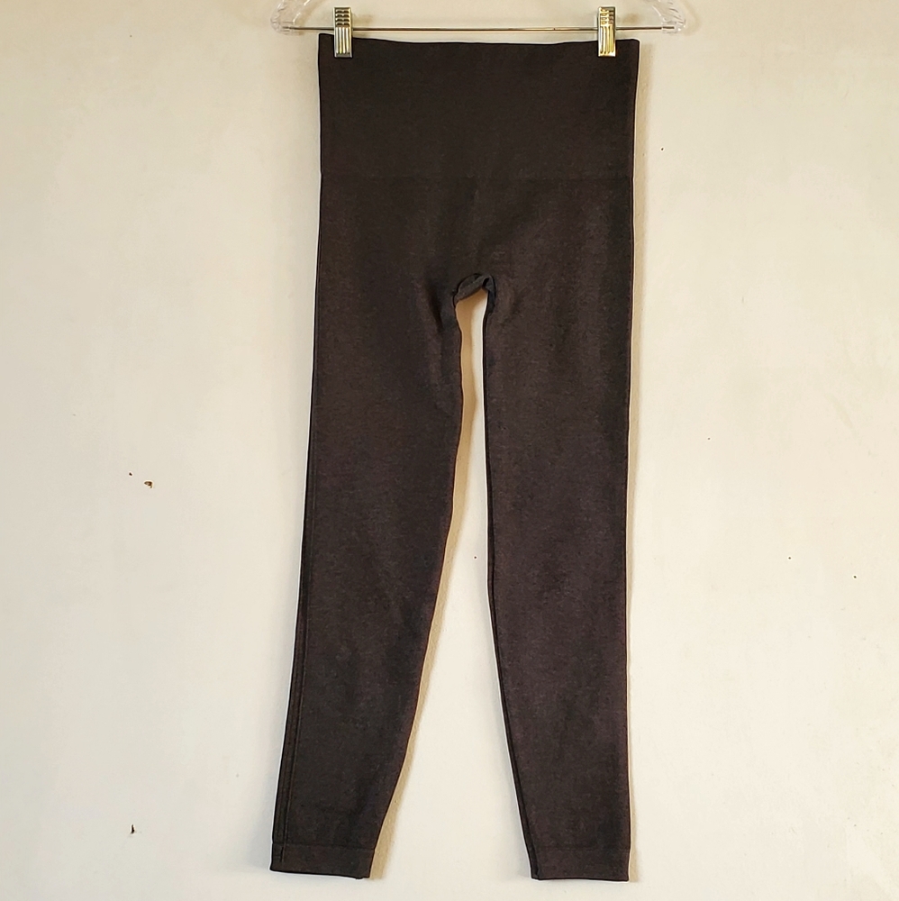 New Women's SPANX‎ Gray Leggings Shapewear Size Large Pants Casual Athletic NWOT